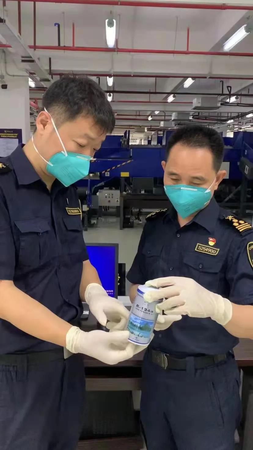 <a href='http://m.hrgnw.cn' title='危險品運輸' >危險品運輸</a>