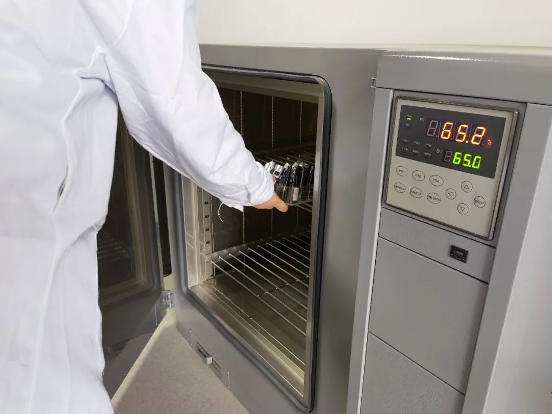 <a href='http://m.hrgnw.cn' title='危險品運輸' >危險品運輸</a>